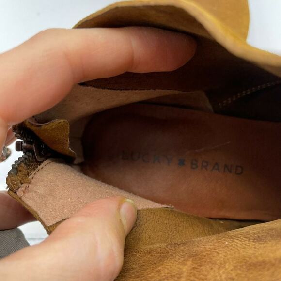 Lucky Brand Womens Lahela Brown Suede Zipper Ankle Booties Almond Toe Size 8.5M - Picture 9 of 10